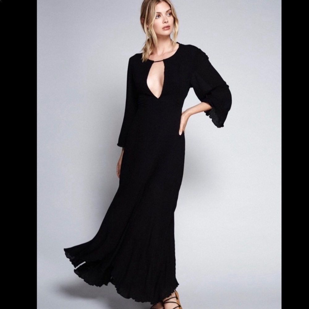 Endless Summer Black Maxi dress!!